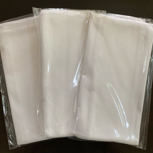 Instant Cooling Yoga Exercise towel 3/$12 white - Picture 2 of 4